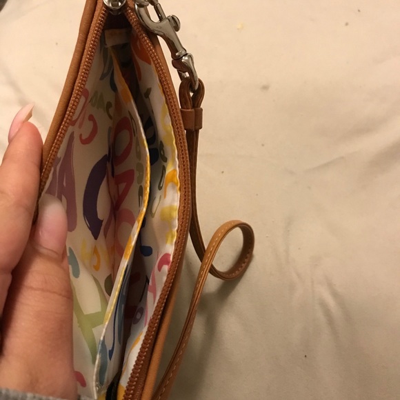 Coach hand bag - Picture 4 of 4